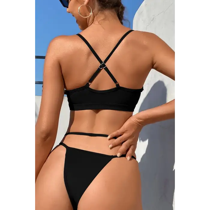 Kadın Siyah File Detaylı Iç Çamaşır Takımı – Modern, Konforlu ve Günlük Kombinlere Uygun