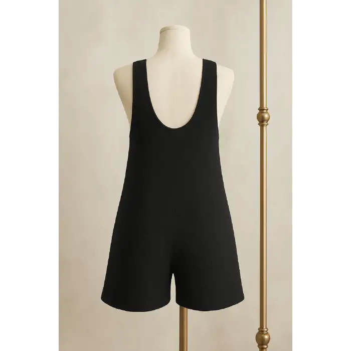 Kadın Siyah Mini Cepli Tulum Plaj Elbisesi – Şık, Rahat ve 4 Mevsim Kullanıma Uygun