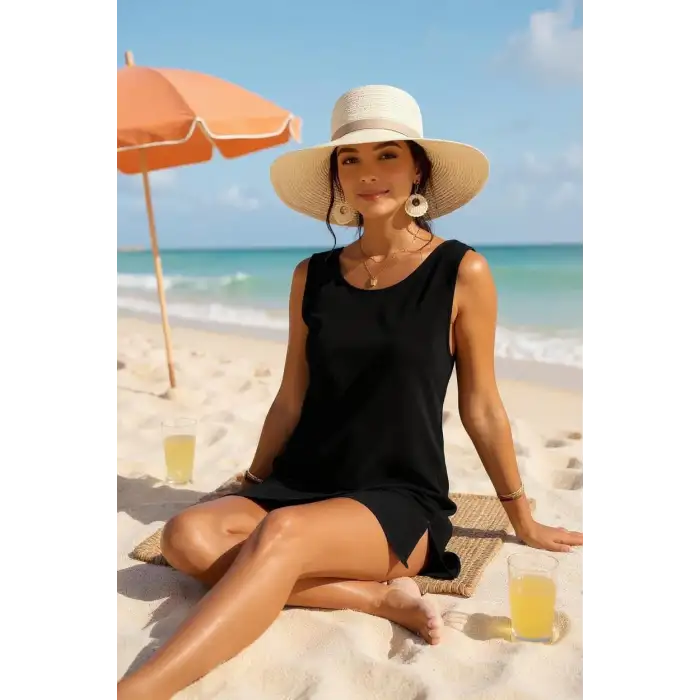Kadın Siyah Sırt Detaylı Yırtmaçlı Plaj Elbisesi Pareo – Şık, Rahat ve 4 Mevsim Kullanıma Uygun