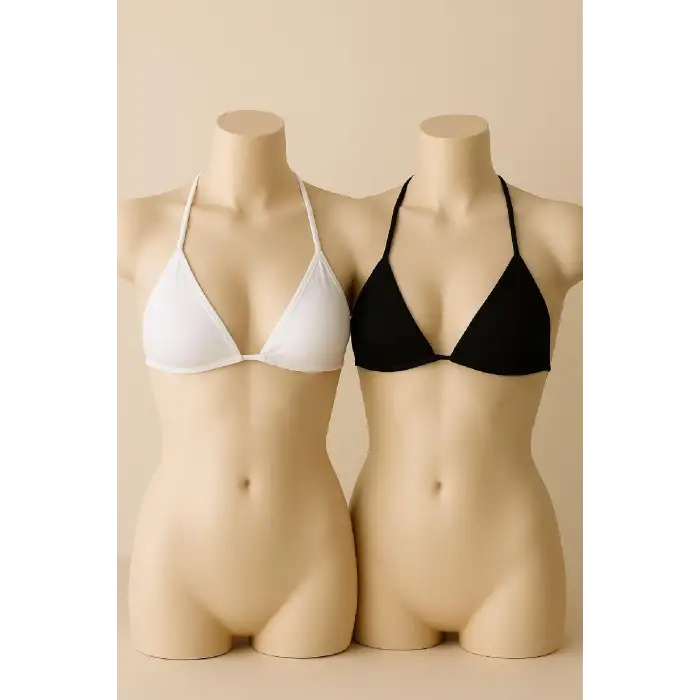 Kadın Siyah ve Beyaz Minimal Kesim Üçgen Bikini Üstü – Modern ve Şık Tasarım