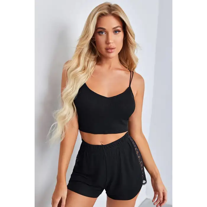 Kadın Siyah Yanları ve Sırtı Dantel Detaylı Çift Sıra İnce Lastikli Şortlu Gecelik Takım