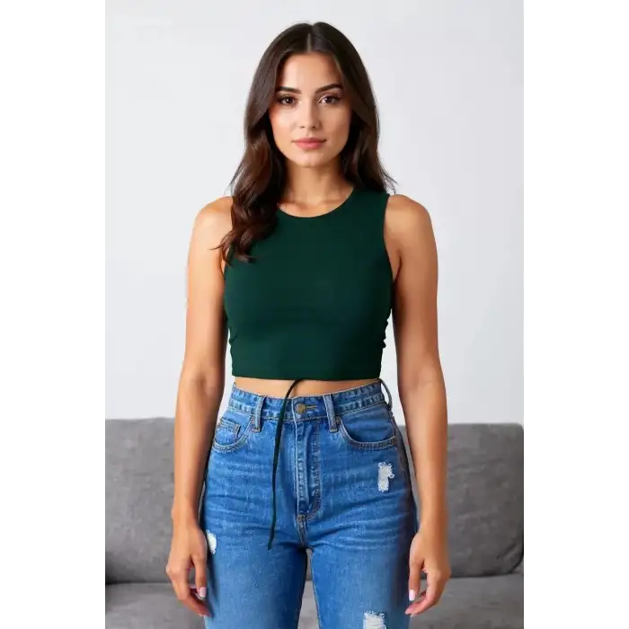 Kadın Yeşil Çapraz Bağlamalı Crop Top Büstiyer – Modern ve Şık Tasarım