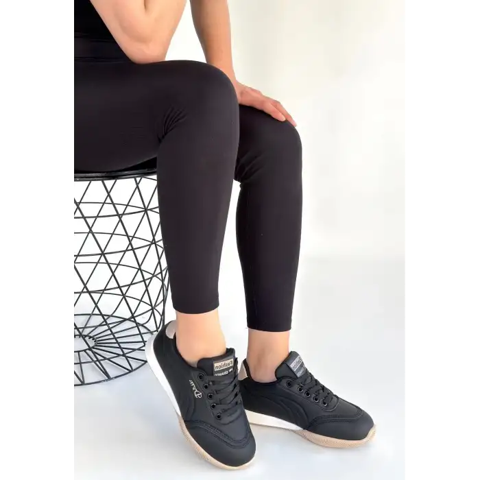 Tawen Siyah Cilt Bej Tabanlı Bağcıklı Spor Ayakkabı