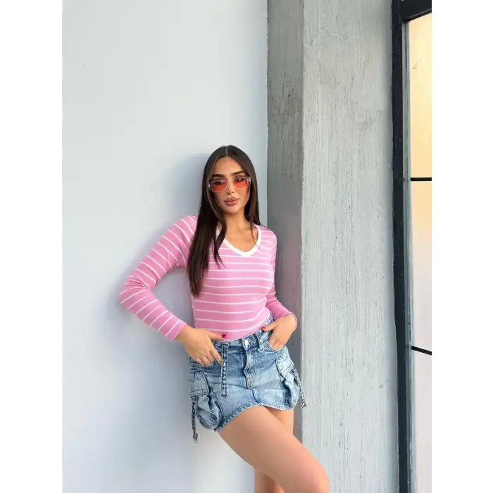 V yaka çizgili bluz pembe A3699