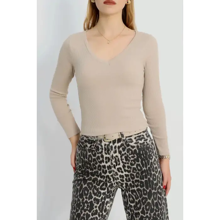 V yaka kaşkorse bluz bej a3699