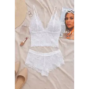 Kadın Beyaz Dantel Bralet Şort Takımı – Romantik ve Zarif İç Giyim