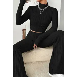 Kadın Siyah Boğazlı Crop Top ve Yüksek Bel Eşofman Takımı Spor Şık Kombin