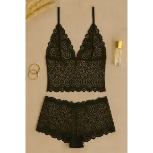 Kadın Siyah Dantel Bralet Şort Takımı – Şık, Zarif ve Feminen İç Giyim