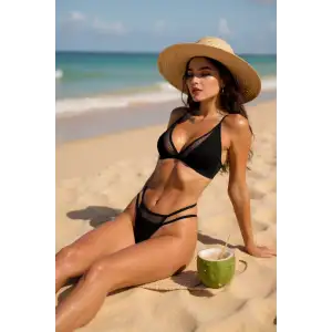 Kadın Siyah File Detaylı Özel Bikini Takımı – Modern, Konforlu ve Günlük Kombinlere Uygun