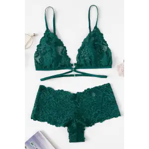 Kadın Yeşil Özel Şık Sütyen Külot Takımı – Modern, Konforlu ve Günlük Kombinlere Uygun