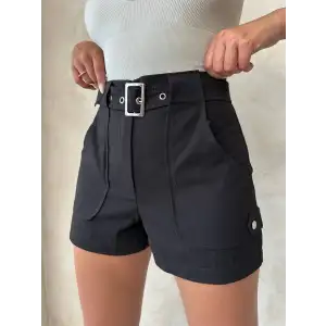 Kemer detaylı gabardin şort siyah s25289