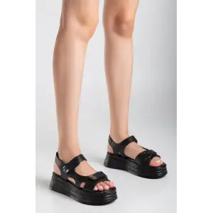 Saide Siyah Cilt Cırt Cırtlı Sandalet