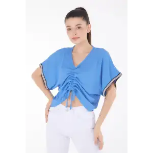 V yaka büzgülü detaylı bluz