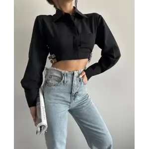 Yanı kemer detaylı crop gömlek siyah s4009