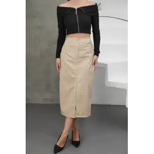 Yırtmaçlı uzun deri etek bej