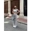 Crop pantolon biyeli takım gri