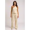 Kadın Beyaz Tek Omuzlu Şık Bluz & Geniş Paça Pantolon İkili Takım