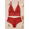 Kadın Kırmızı Dantel Bralet Şort Takımı – Tutkulu ve Çekici İç Giyim