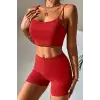Kadın Kırmızı Şortlu Kaşkorse Gecelik Takım – Modern, Konforlu ve Günlük Kombinlere Uygun