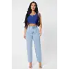 Kadın Lacivert Kare Yaka Crop Top Bluz – Şık, Rahat ve Kolay Kombinlenebilir