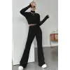 Kadın Siyah Boğazlı Crop Top ve Yüksek Bel Eşofman Takımı Spor Şık Kombin