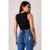 Kadın Siyah Çapraz Bağlamalı Crop Top Büstiyer – Modern ve Şık Tasarım