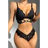 Kadın Siyah Kalp Tokalı Çapraz Lastik Detaylı Dantel İç Çamaşır Takımı