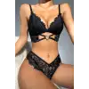 Kadın Siyah Kalp Tokalı Çapraz Lastik Detaylı Dantel İç Çamaşır Takımı