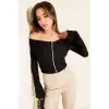 Omzu Açık Fermuarlı Bluz siyah T4330