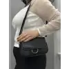 Siyah cilt mossi çanta