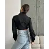 Yanı kemer detaylı crop gömlek siyah s4009
