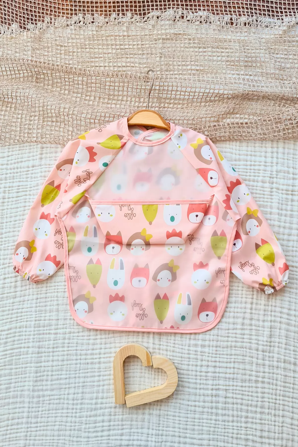Eva Hazneli Forest Desenli Uzun Kol Sıvı Geçirmez Unisex Aktivite ve Mama Önlüğü 6-24 Ay