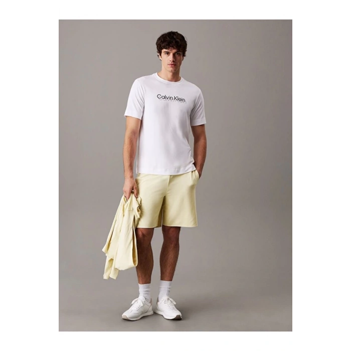 Calvin Klein Beyaz Yuvarlak Yaka Erkek T-Shirt