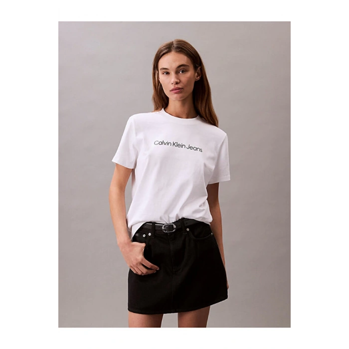 Calvin Klein Jeans Yuvarlak Yaka Baskılı Beyaz Kadın T-Shirt