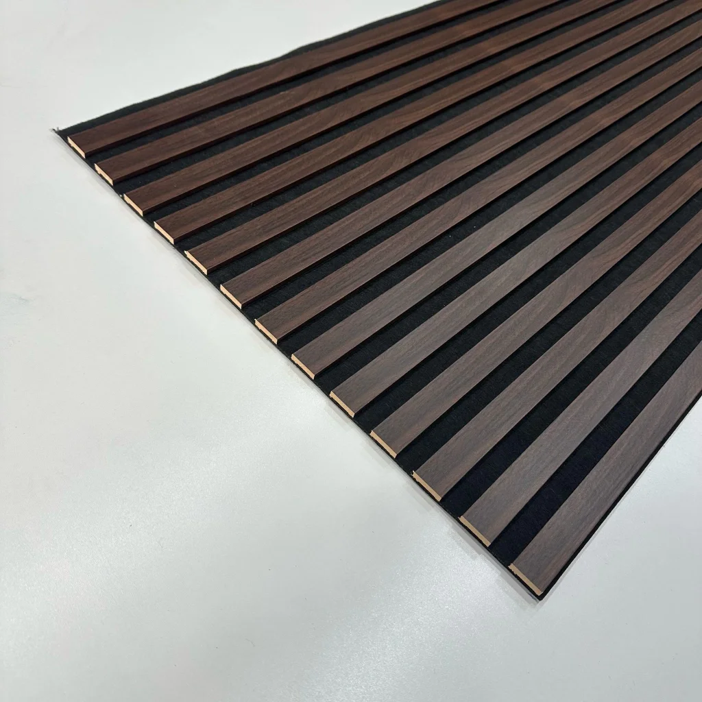 Ceviz Slim Duvar Kaplama Paneli 60cmx275cm