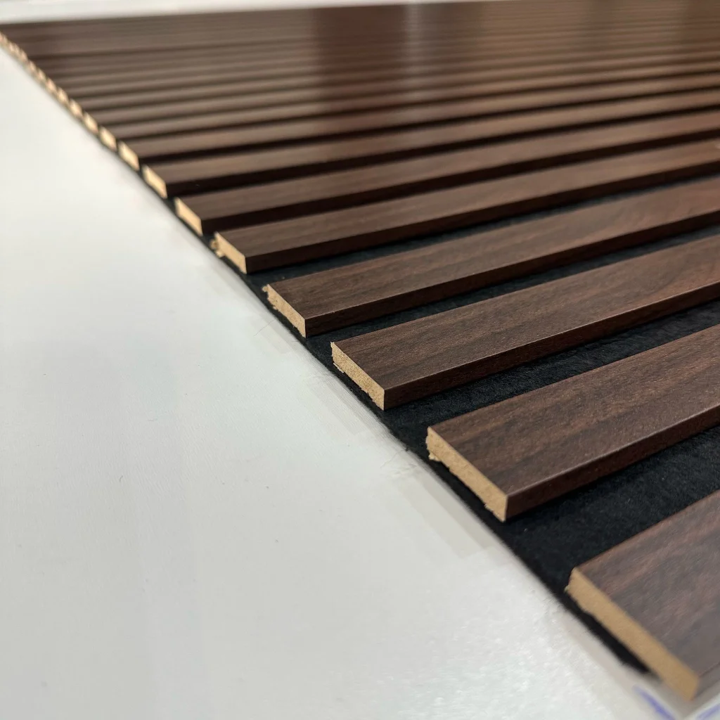 Ceviz Slim Duvar Kaplama Paneli 100cmx280cm