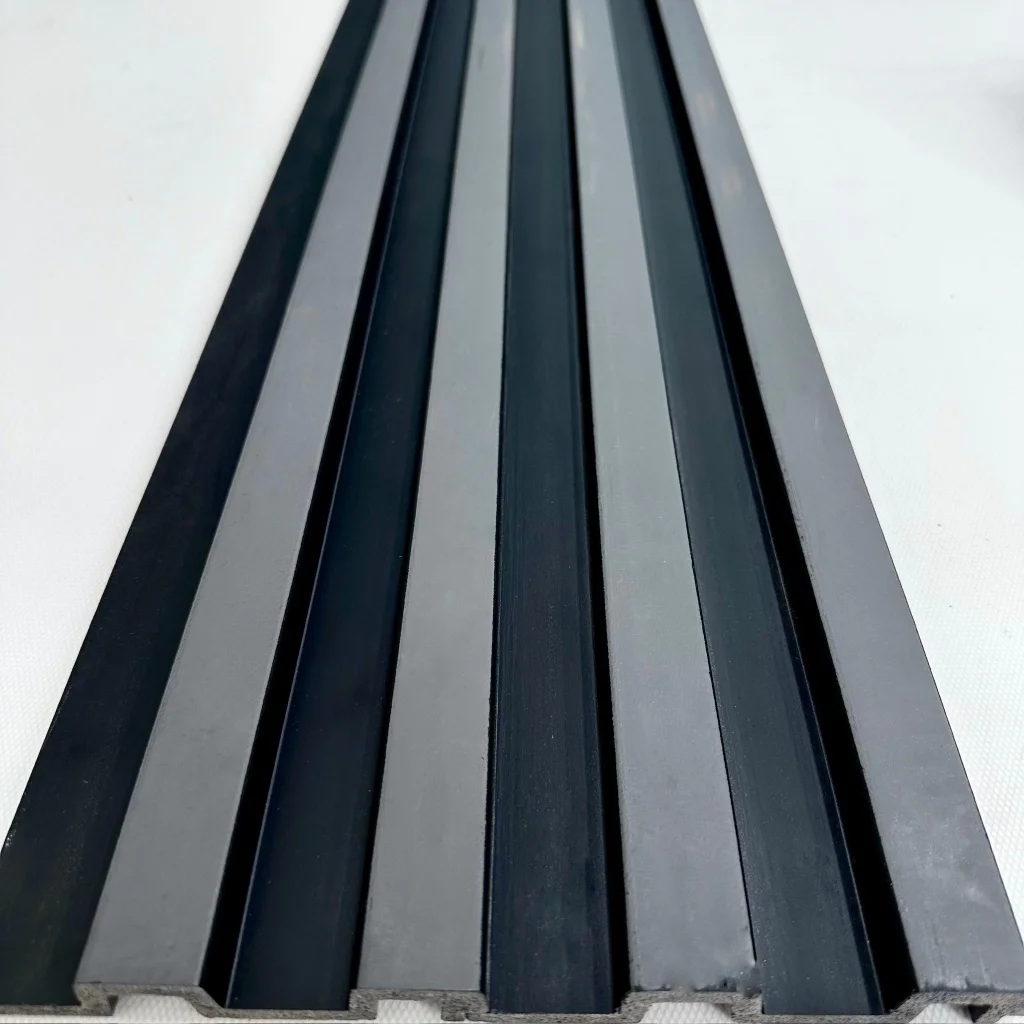 Siyah Antrasit Polimer Lambri Duvar ve Tavan Paneli - 18mm