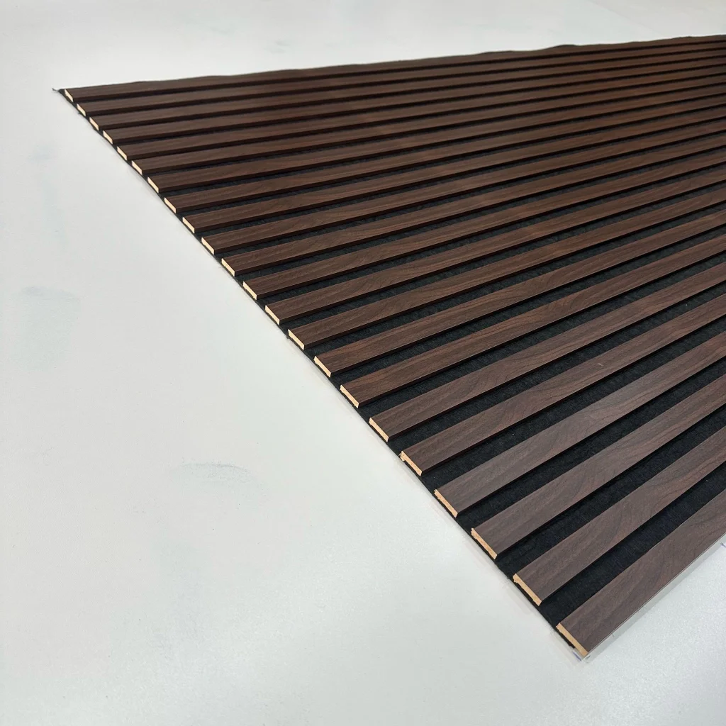 Ceviz Slim Duvar Kaplama Paneli 100cmx280cm
