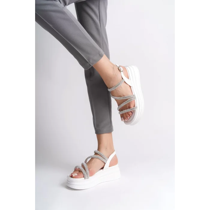 RILEY İnce Tokalı Taşlı Şeritli Ortopedik Taban Kadın Sandalet CBT - Beyaz
