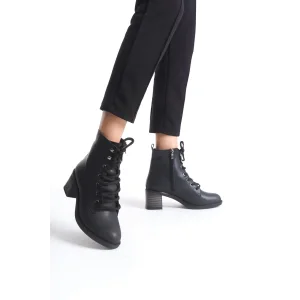 LENA Bağcıklı Fermuarlı Ortopedik Taban TopukluKadın Bot  CST - Siyah