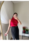 Boğazlı Kolsuz Bluz Kırmızı