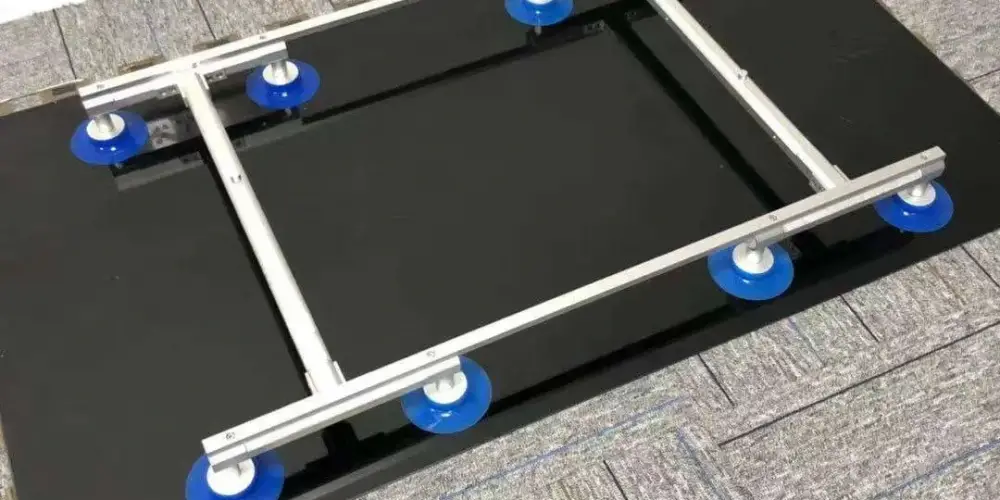 Dev Ekran TV LED Bar Değişimi: 55 - 85 Arası Panel Tamirindeki Büyük Riskler?