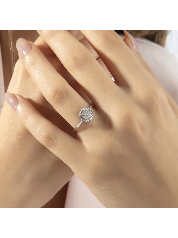 0.12 Ct F SI 2.05 gr 14 K JWD Pırlanta Baget Yüzük