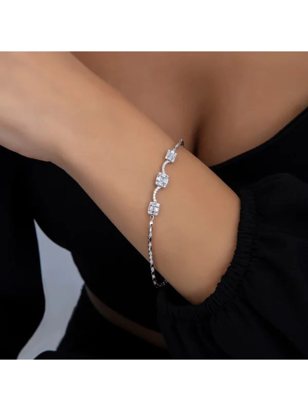 0.50 Ct F Si 3.44 gr 14 K JWD Pırlanta Baget Bileklik