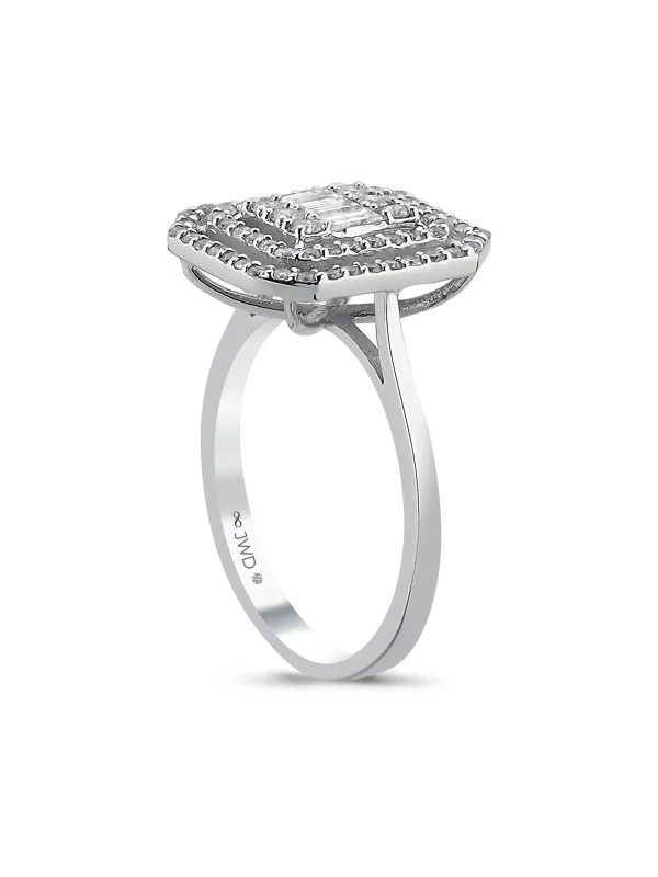 0.68 Ct F SI 3.19 gr 14 K JWD Pırlanta Baget Yüzük