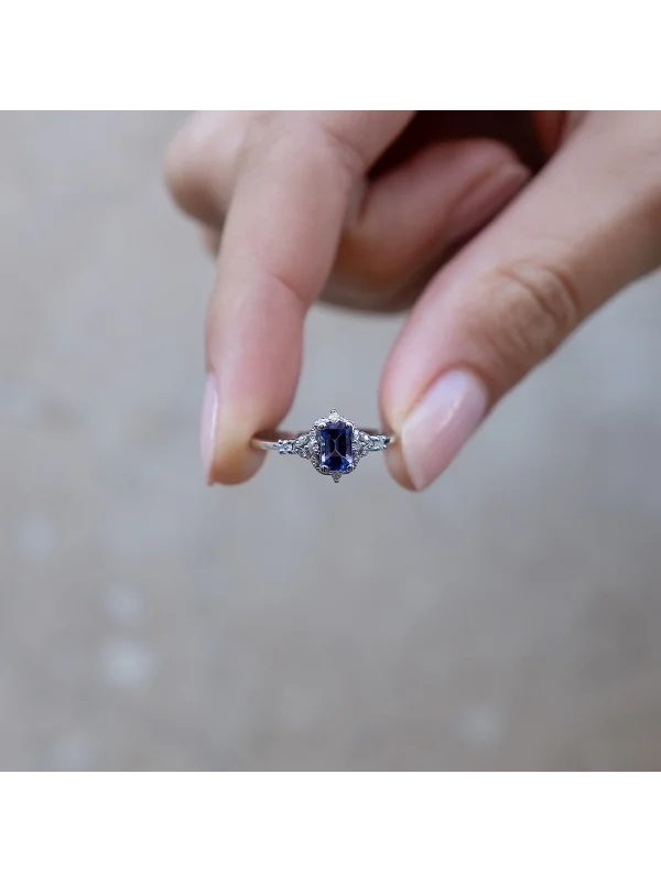 0,69CT JWD PIRLANTA TANZANİT YÜZÜK