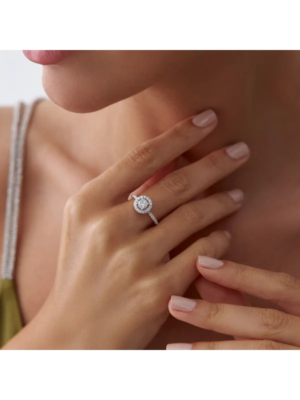 0,76 Ct F SI Pırlanta Yüzük