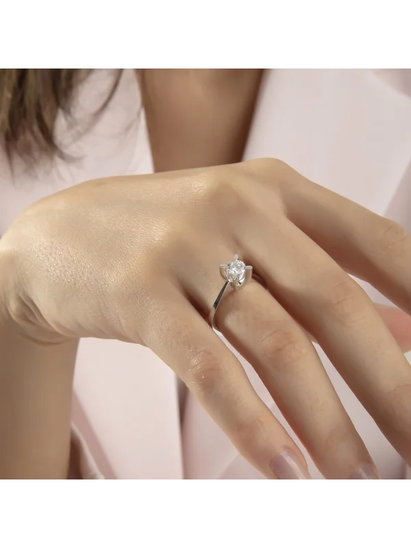 0.81 Ct F SI 3.55 gr 14 K JWD Pırlanta Tek Taş Yüzük