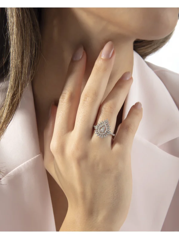 0.58 Ct F SI 3.42 gr 14 K JWD Pırlanta Baget Yüzük