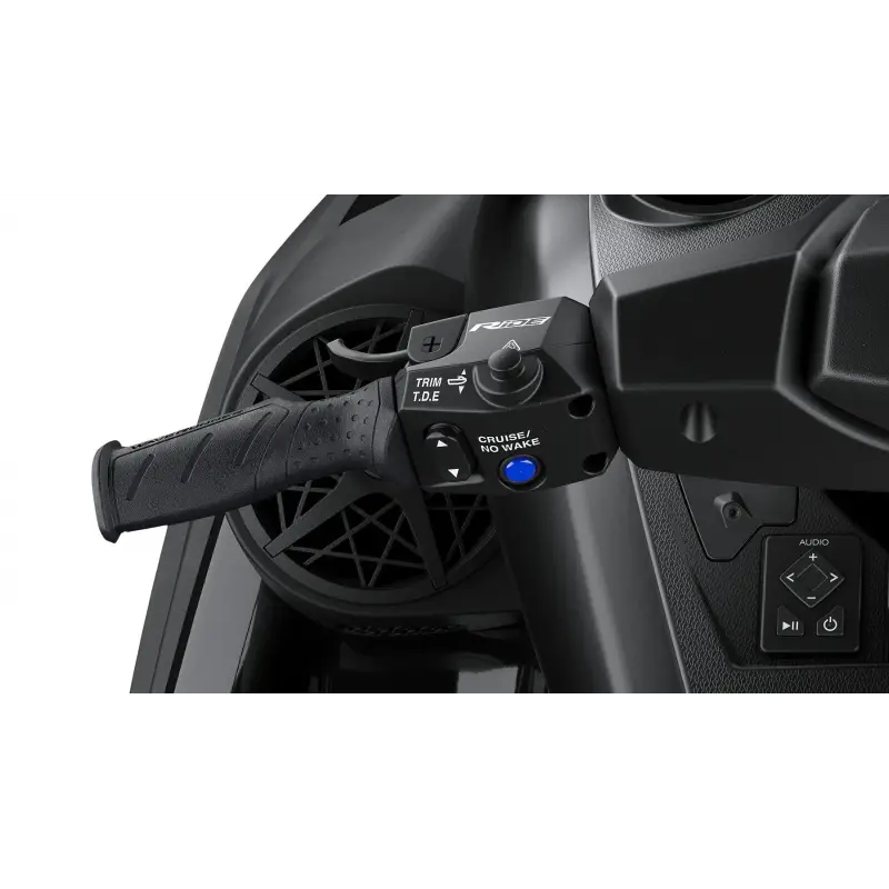 Yamaha JET SKI FX Cruiser SVHO